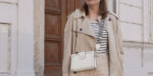 Beitragsbild des Blogbeitrags Beige Trenchcoat Outfit mit Streifenshirt