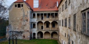 Beitragsbild des Blogbeitrags Schloss Brtnice: Lost Place in Tschechien