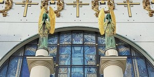 Beitragsbild des Blogbeitrags Kirche am Steinhof Wien, Ausflugstipps 
