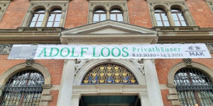 Beitragsbild des Blogbeitrags Adolf Loos und der Wiener Stil, radikal modern!