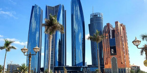 Beitragsbild des Blogbeitrags Abu Dhabi, traumhafte Sehenswürdigkeiten