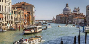 Beitragsbild des Blogbeitrags Venedig mit dem Vaporetto und zu Fuss 