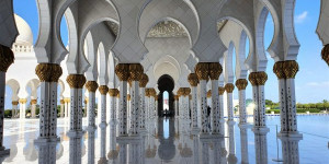 Beitragsbild des Blogbeitrags Abu Dhabi Scheich Zayed Moschee, paradiesisch! 