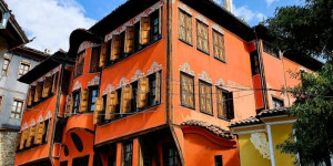 Beitragsbild des Blogbeitrags Plovdiv Altstadthäuser und antike Kulturstätten