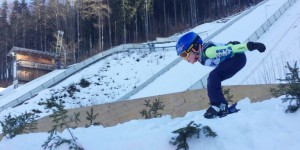 Beitragsbild des Blogbeitrags Hilfe, unser Kind wird Skispringer!