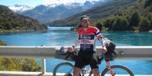 Beitragsbild des Blogbeitrags Bikepacking the Carettera Austral in Patagonia 