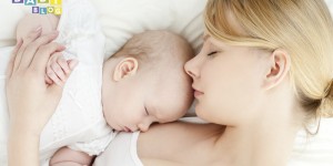 Beitragsbild des Blogbeitrags Babyschlaf – Wissenswertes zum Schlaf im 1. Lebensjahr