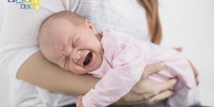 Beitragsbild des Blogbeitrags Bauchschmerzen bei Babys – Ursachen sowie Tipps & Tricks 