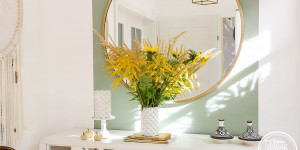 Beitragsbild des Blogbeitrags Stylische Strukturvase selber machen - Upcycling Deko 