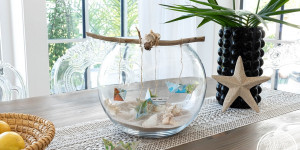 Beitragsbild des Blogbeitrags Papierschiffchen im Glas - DIY-Sommerdeko