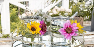 Beitragsbild des Blogbeitrags Blumendeko im Glas - 5 einfache und schnelle Dekoideen mit DIY-Anleitung