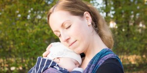 Beitragsbild des Blogbeitrags Tragetuch im Test: Didymos Prima Sole Occidente