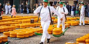 Beitragsbild des Blogbeitrags Alkmaar: Ein Käsemarkt lockt die Massen 