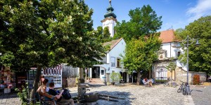 Beitragsbild des Blogbeitrags Szentendre: Tagestrip ins Künstlerdorf