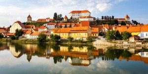 Beitragsbild des Blogbeitrags Ptuj: Ein Städtetrip für Minimalisten 