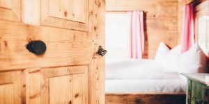 Beitragsbild des Blogbeitrags DIE BRANDLEIT | Luxus Chalet im Zillertal - Tirol
