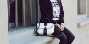 Beitragsbild des Blogbeitrags statement shirt and black short with black jacket