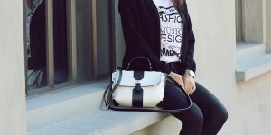 Beitragsbild des Blogbeitrags statement shirt and black short with black jacket 