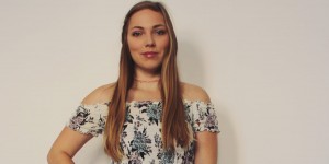Beitragsbild des Blogbeitrags Off Shoulder Dress