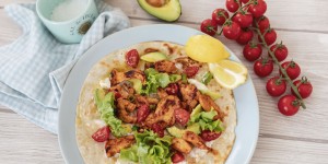 Beitragsbild des Blogbeitrags Hähnchen-Burritos mit Avocado