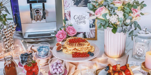 Beitragsbild des Blogbeitrags Waffel- und Kaffeezeit