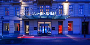 Beitragsbild des Blogbeitrags Munich Hotel Partners GmbH (MHP) übernimmt das Le Méridien Vienna