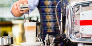 Beitragsbild des Blogbeitrags Die Amerikaner sind verwirrt – WTF is „Latte Macchiato“? 