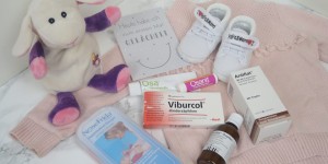 Beitragsbild des Blogbeitrags Was in unserem Medzinschrank für Babys/Kleinkinder nicht fehlen darf