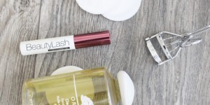 Beitragsbild des Blogbeitrags Tipps zur Wimpernpflege + Review Beauty Lash Conditioning Gel 