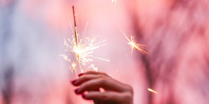 Beitragsbild des Blogbeitrags Neujahrsvorsätze und wie man sie einhält | Hello 2021