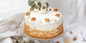 Beitragsbild des Blogbeitrags Wiener Nusstorte | Easy Peasy Zuckerbäckerei