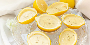 Beitragsbild des Blogbeitrags Lemon Posset – Zitronenpudding | Easy Peasy Zuckerbäckerei 