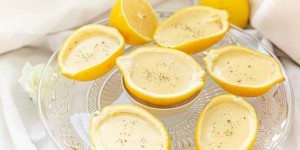 Beitragsbild des Blogbeitrags Lemon Posset – Zitronenpudding | Easy Peasy Zuckerbäckerei