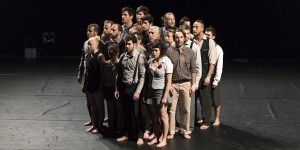 Beitragsbild des Blogbeitrags Cie XY – 22 Artisten trotzen der Schwerkraft