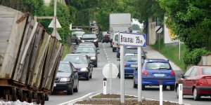 Beitragsbild des Blogbeitrags Der Verkehr im Dorf 