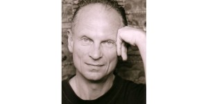 Beitragsbild des Blogbeitrags Gunther Neumann: Über allem und nichts