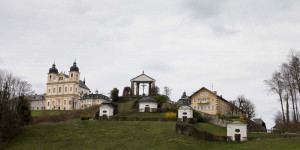 Beitragsbild des Blogbeitrags Wanderweg zur Basilika Maria Plain 