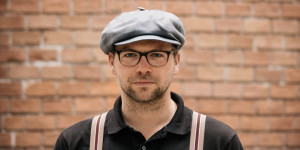 Beitragsbild des Blogbeitrags Thomas Stipisits: Eierkratzkomplott