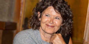 Beitragsbild des Blogbeitrags Gabriele Kögl: Gipskind