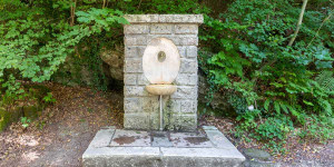 Beitragsbild des Blogbeitrags Der Hohenweg-Brunnen | Salzburg