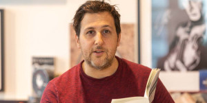 Beitragsbild des Blogbeitrags Roman Klementovic: Wenn der Nebel schweigt