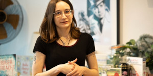 Beitragsbild des Blogbeitrags Ann-Katrin Zellner liest in Salzburger Buchhandlung