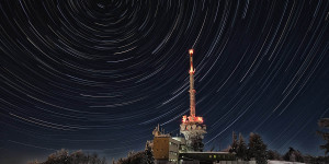 Beitragsbild des Blogbeitrags Gerhard Kupfner: Nacht und Sterne