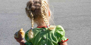 Beitragsbild des Blogbeitrags Was Kinderrechte und Landesverteidigung miteinander zutun haben