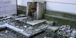 Beitragsbild des Blogbeitrags Der Gedenkbrunnen wird saniert