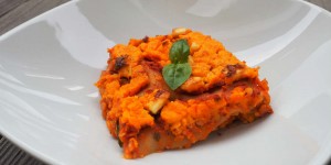 Beitragsbild des Blogbeitrags Vegetarische Lasagne mit Karottenbechamel 
