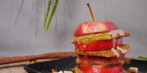 Beitragsbild des Blogbeitrags Basisches Frühstück – Apfel-Kartoffel-Türmchen