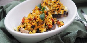 Beitragsbild des Blogbeitrags Mediterran gefüllte Riesenchampignons