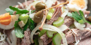 Beitragsbild des Blogbeitrags Nach der Suppe ist vor der Suppe – Rindfleischsalat