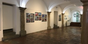 Beitragsbild des Blogbeitrags Local Heroes, Galerie Säulenhalle Rathaus